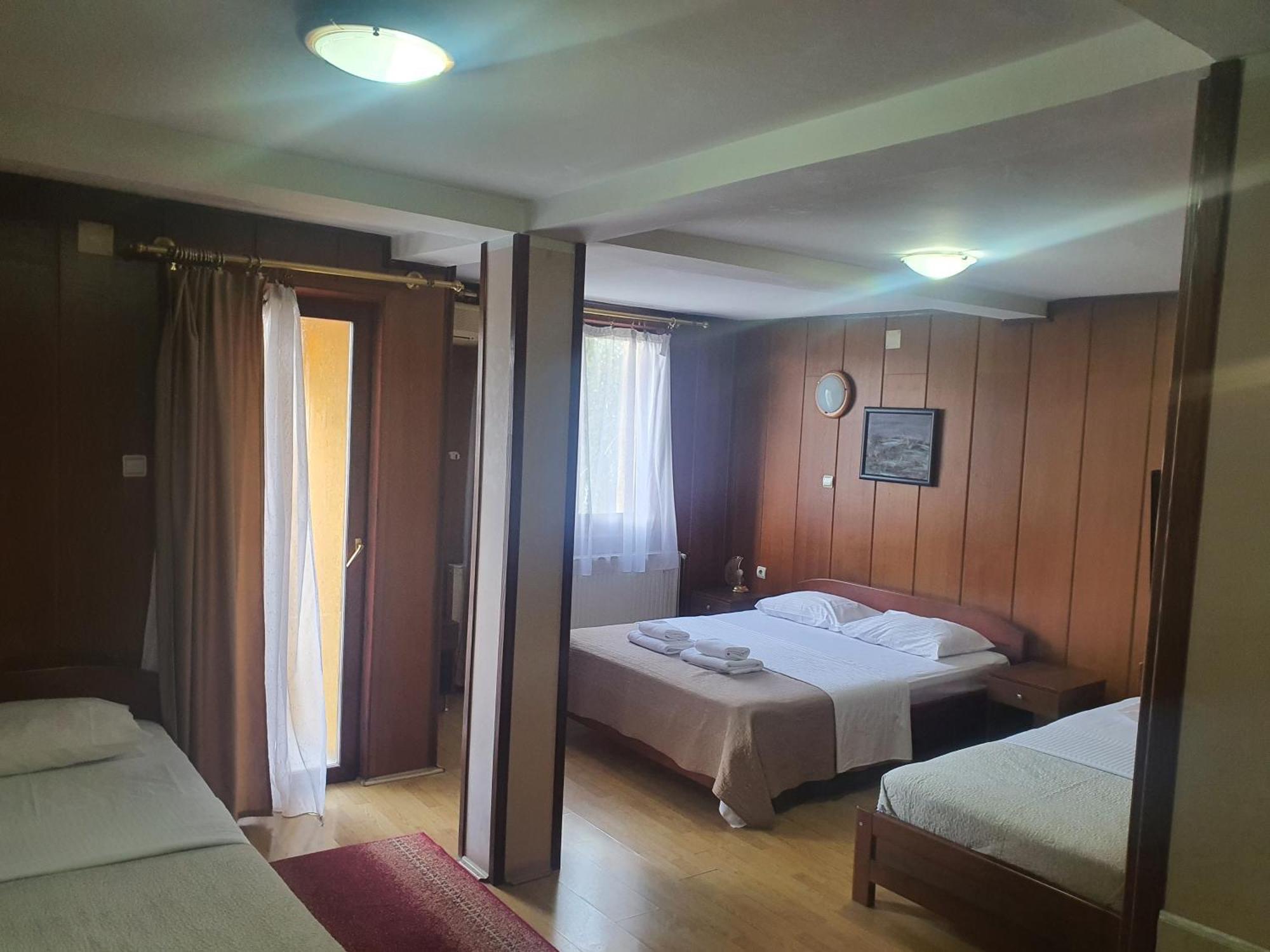 Guest House Vila Bor Novi Sad Exteriér fotografie
